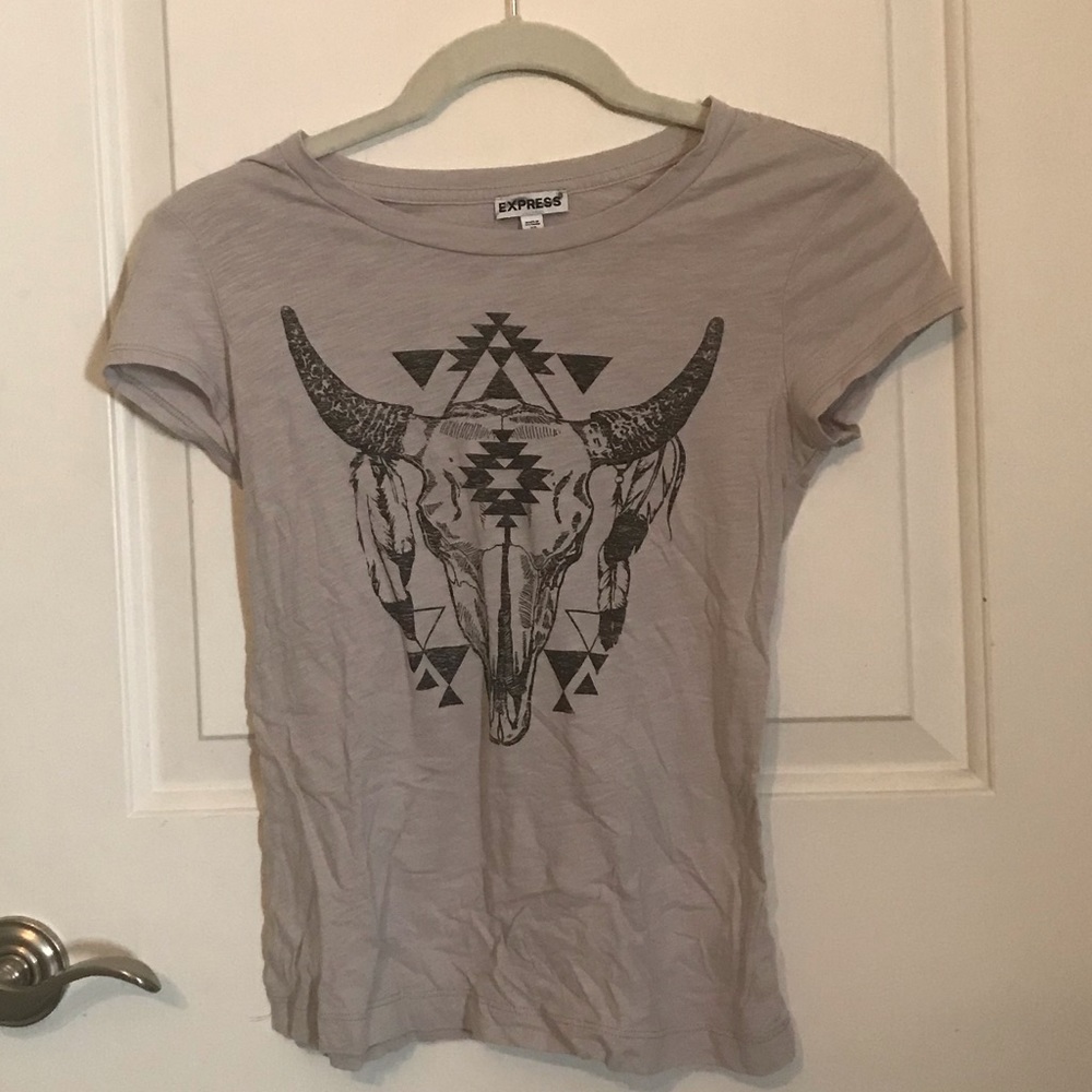Cow skull express graphic t-shirt